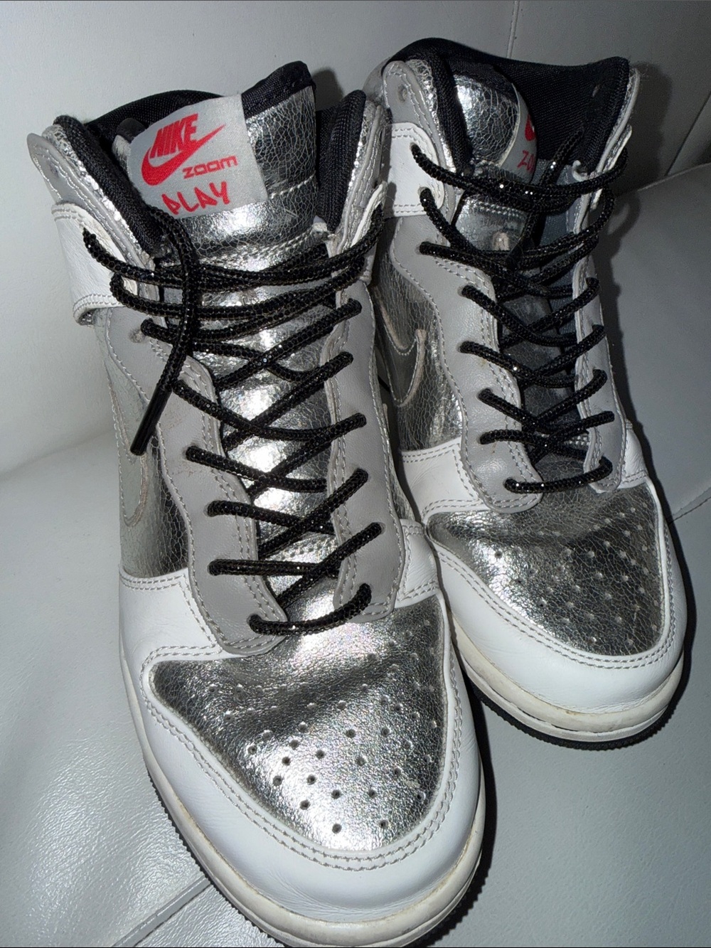 Metallic Nike High Chrome Silver & White High Top Sneakers size 7 - Picture 3 of 8